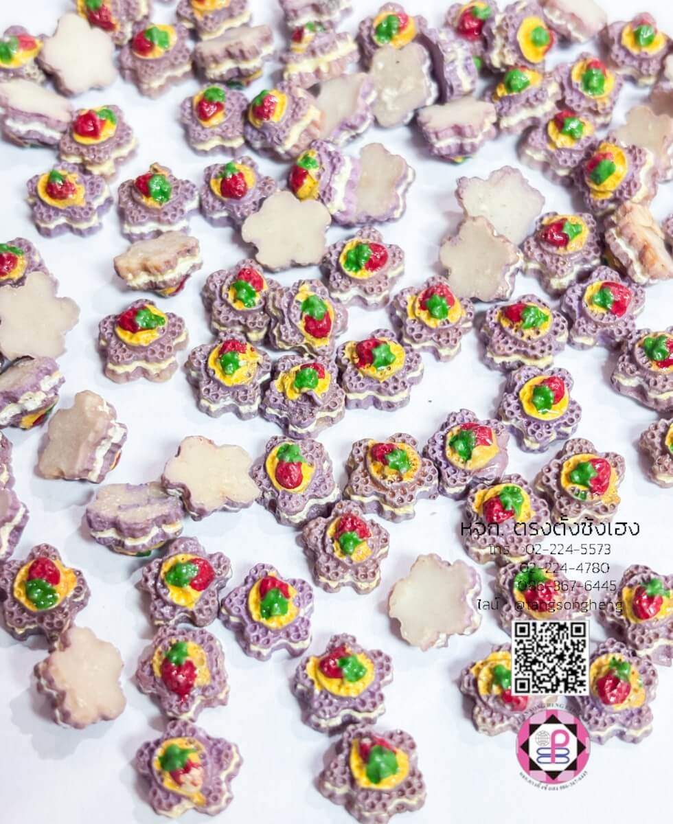 อะไหล่เรซิ่นจิ๋วรูปหัวใจรูปเค้กดอกไม้ สีม่วง แพ็ค 100 ชิ้น