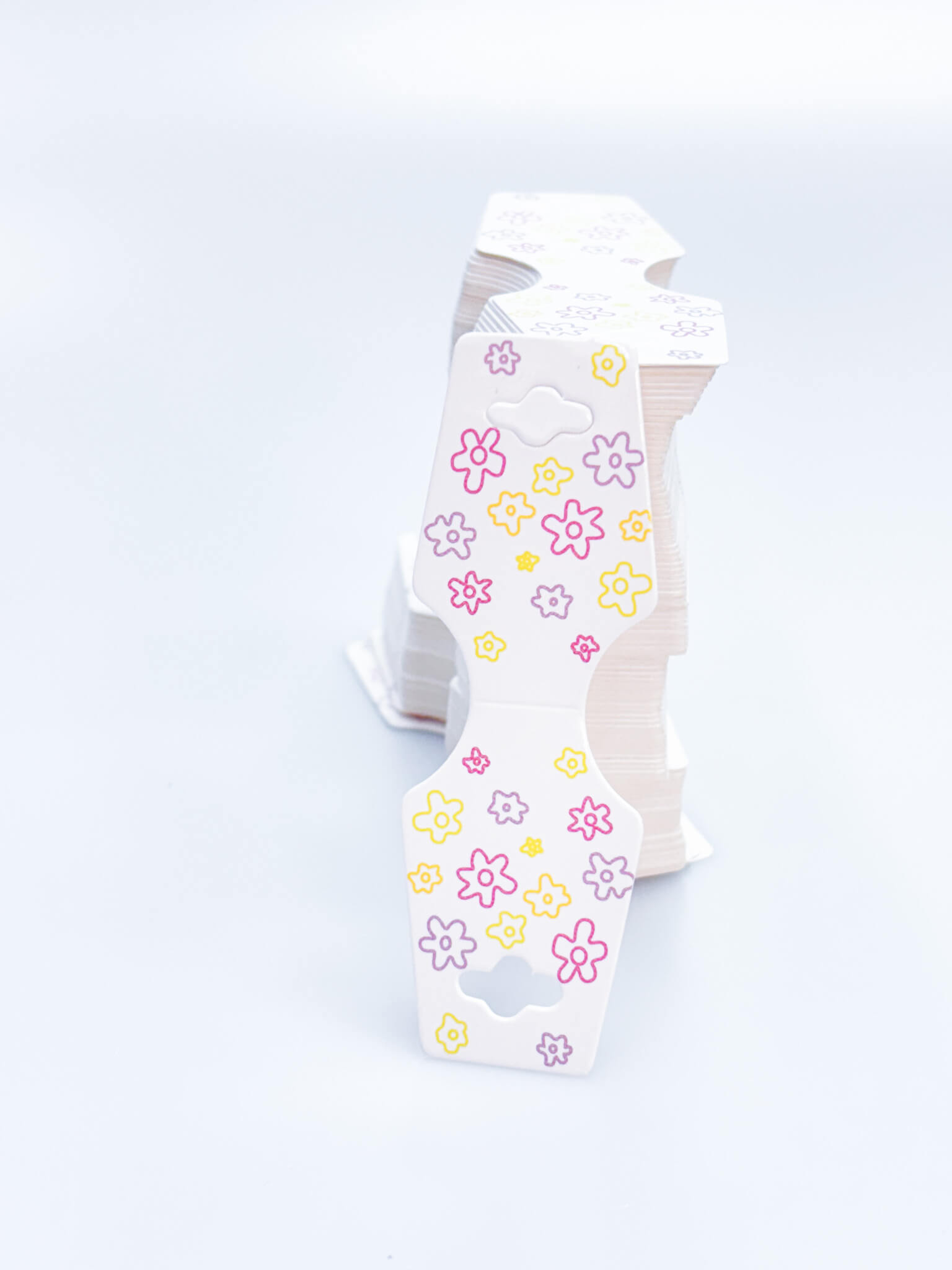 หัวกระดาษกระดูกงู ขนาดเล็ก พิมพ์ลายดอกไม้เล็ก แพ็ค 200 แผ่น