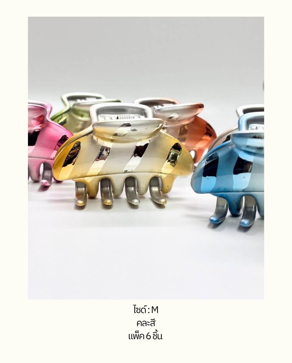 #HairStyling MetallicClawClip #Y2KFashion #ChromeAccessories