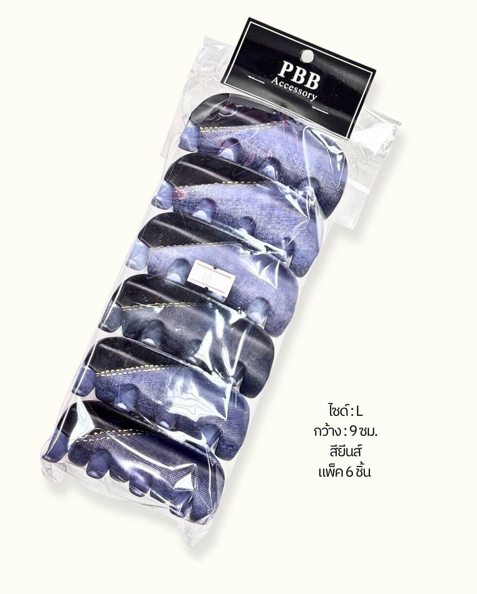 #HairStyling MetallicClawClip #Y2KFashion #ChromeAccessories